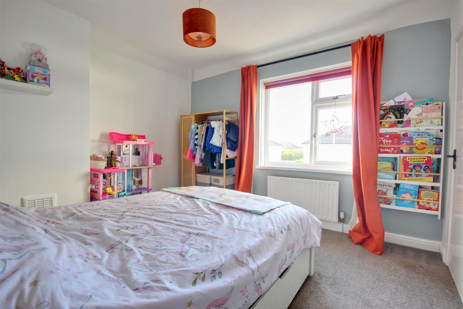 Warton Avenue, Beverley